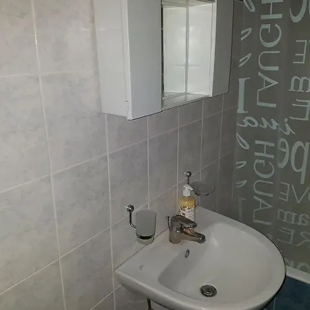 Historical Centre Apartment *